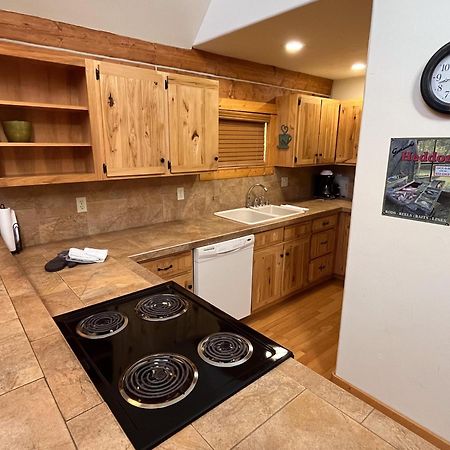 Cabin 28 Almont ภายนอก รูปภาพ
