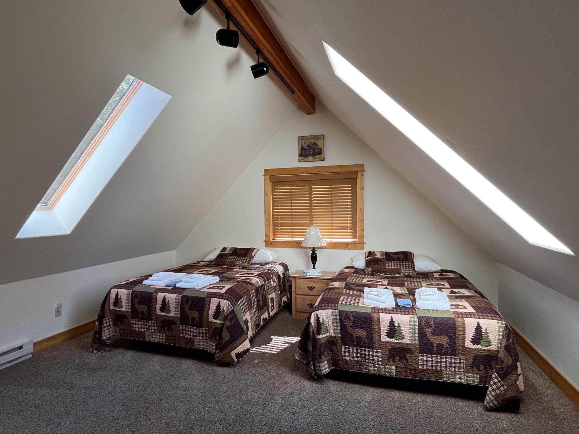 Cabin 28 Almont ภายนอก รูปภาพ