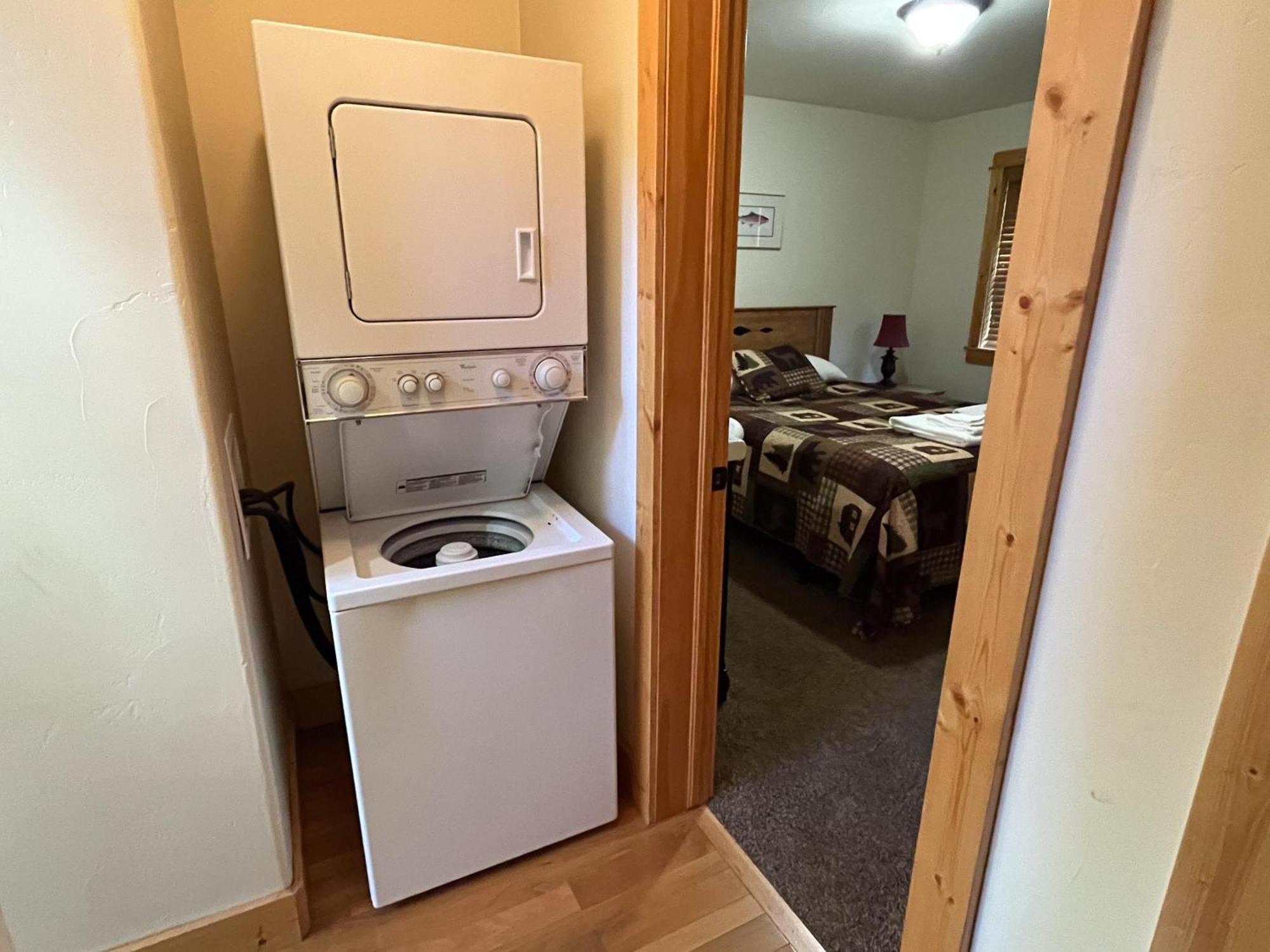 Cabin 28 Almont ภายนอก รูปภาพ